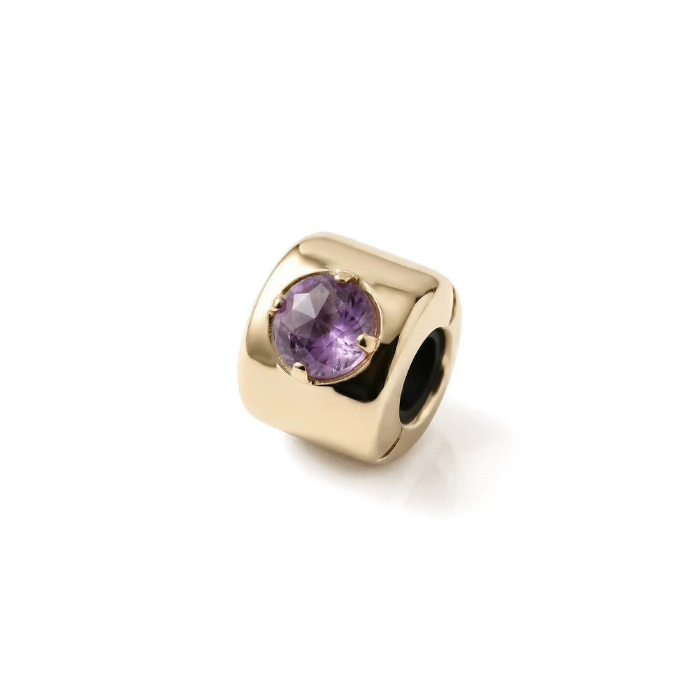 Charm con Amatista Bañada en Oro - Piedra de protección, tranquilidad y desarrollo espiritual - Latón