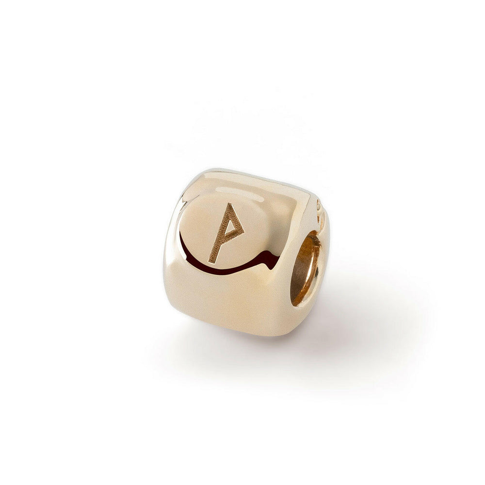 Charm con la runa Wunjo (ᚹ) Chapado en oro – amuleto de alegría y realización - plata de ley 925